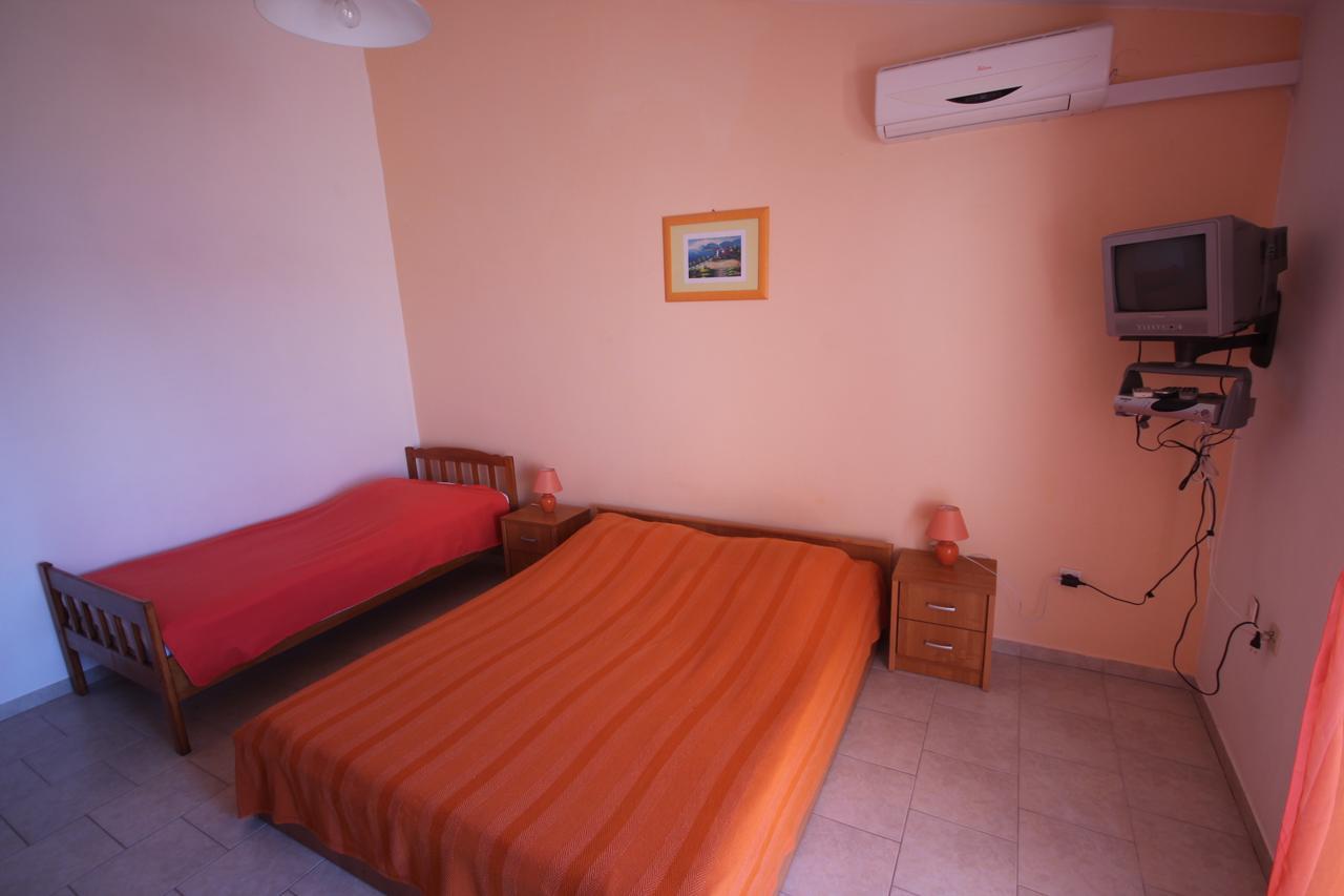 Apartments Njaco Ražanac Dış mekan fotoğraf