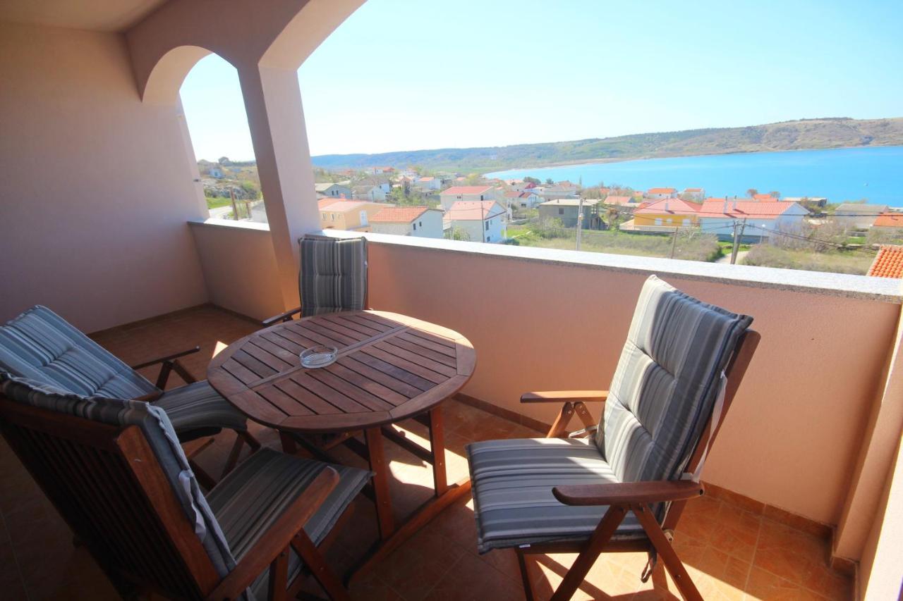 Apartments Njaco Ražanac Oda fotoğraf