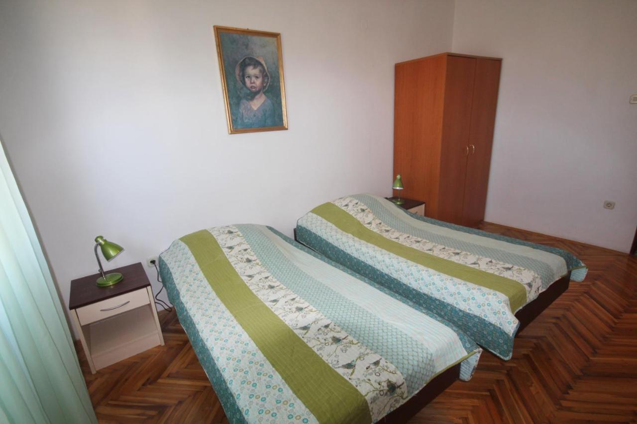 Apartments Njaco Ražanac Oda fotoğraf