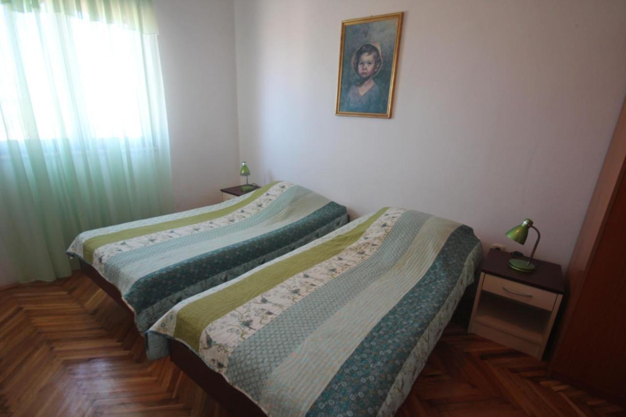 Apartments Njaco Ražanac Oda fotoğraf