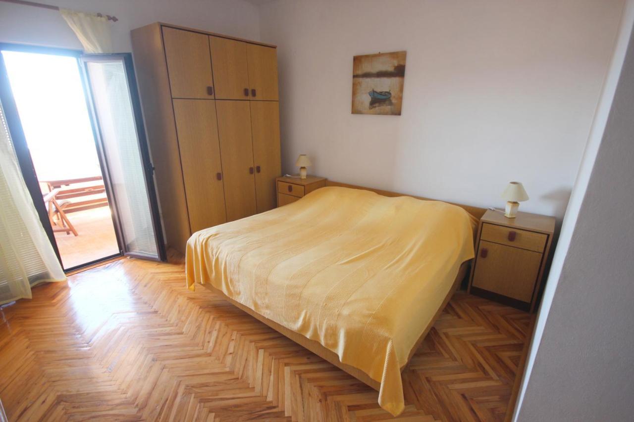 Apartments Njaco Ražanac Oda fotoğraf