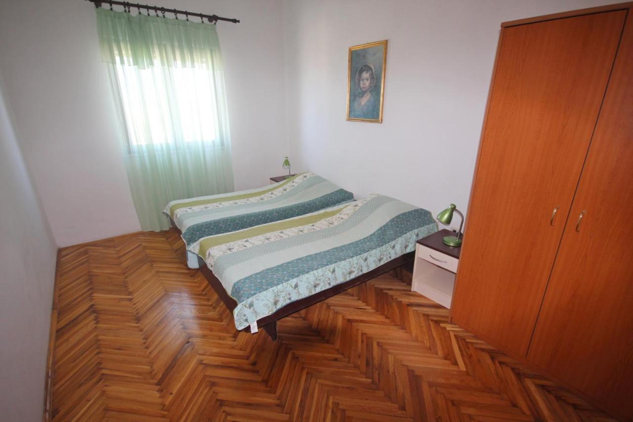 Apartments Njaco Ražanac Oda fotoğraf